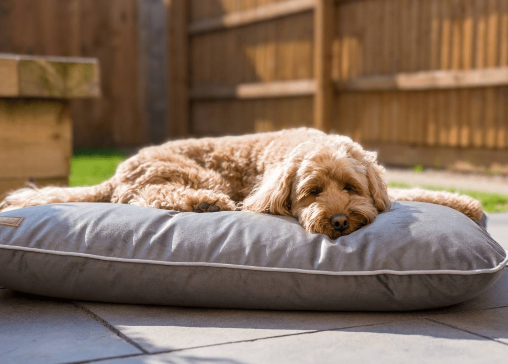 LUXURY CRATE BEDS